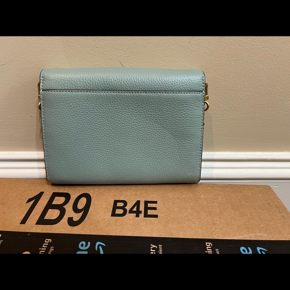 Beautiful teal-ish Tory Burch purse NWT NEVER USED - Picture 3 of 6